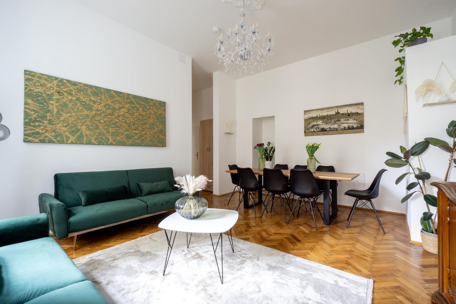 Central Apartment In Viennese Old Building المظهر الخارجي الصورة