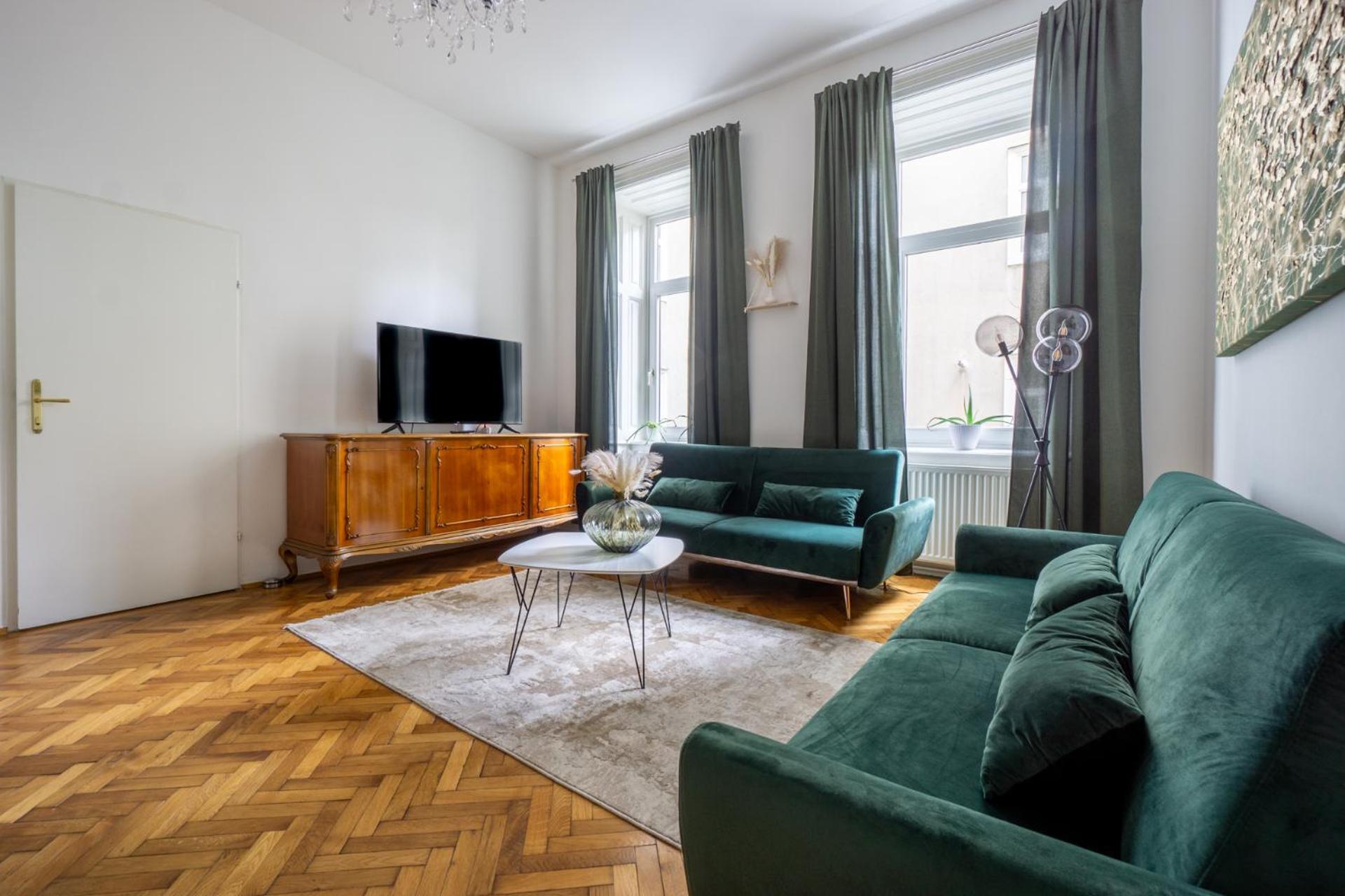 Central Apartment In Viennese Old Building المظهر الخارجي الصورة