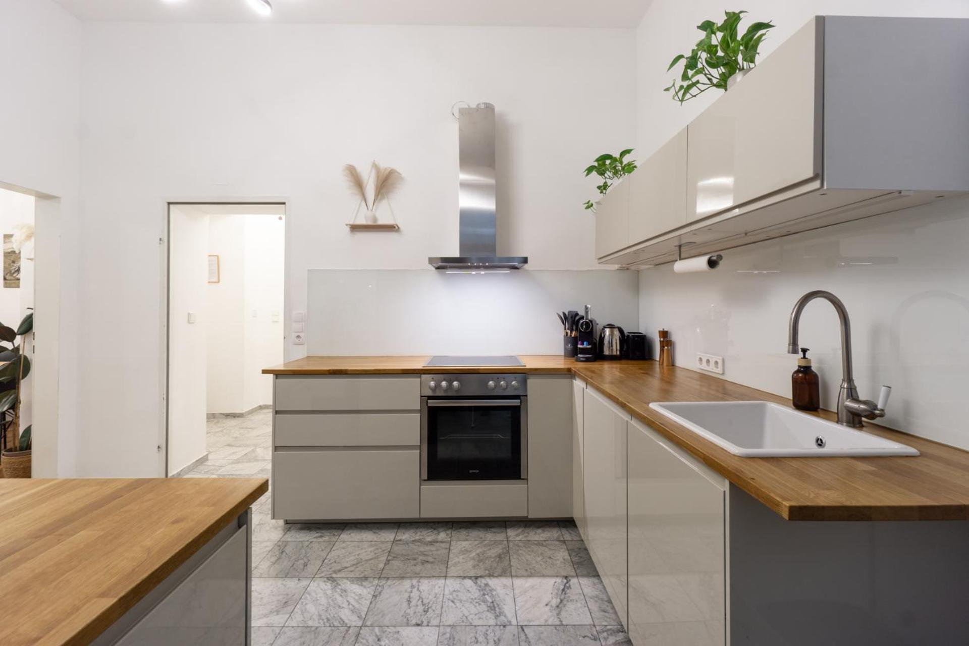 Central Apartment In Viennese Old Building المظهر الخارجي الصورة